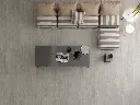 QYMH78BI57265_BAVARO_4_G_AMBIENTE_BAVARO_GRIS_22_5X90_SALON_PICADO_SZ8.webp