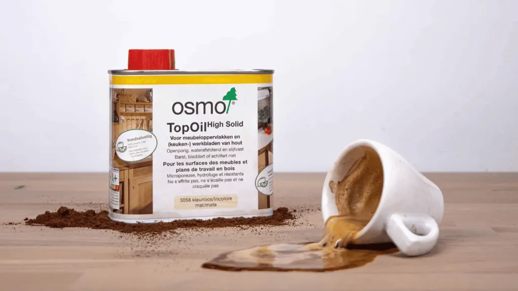 Topoil-bestand-tegen-koffie.webp