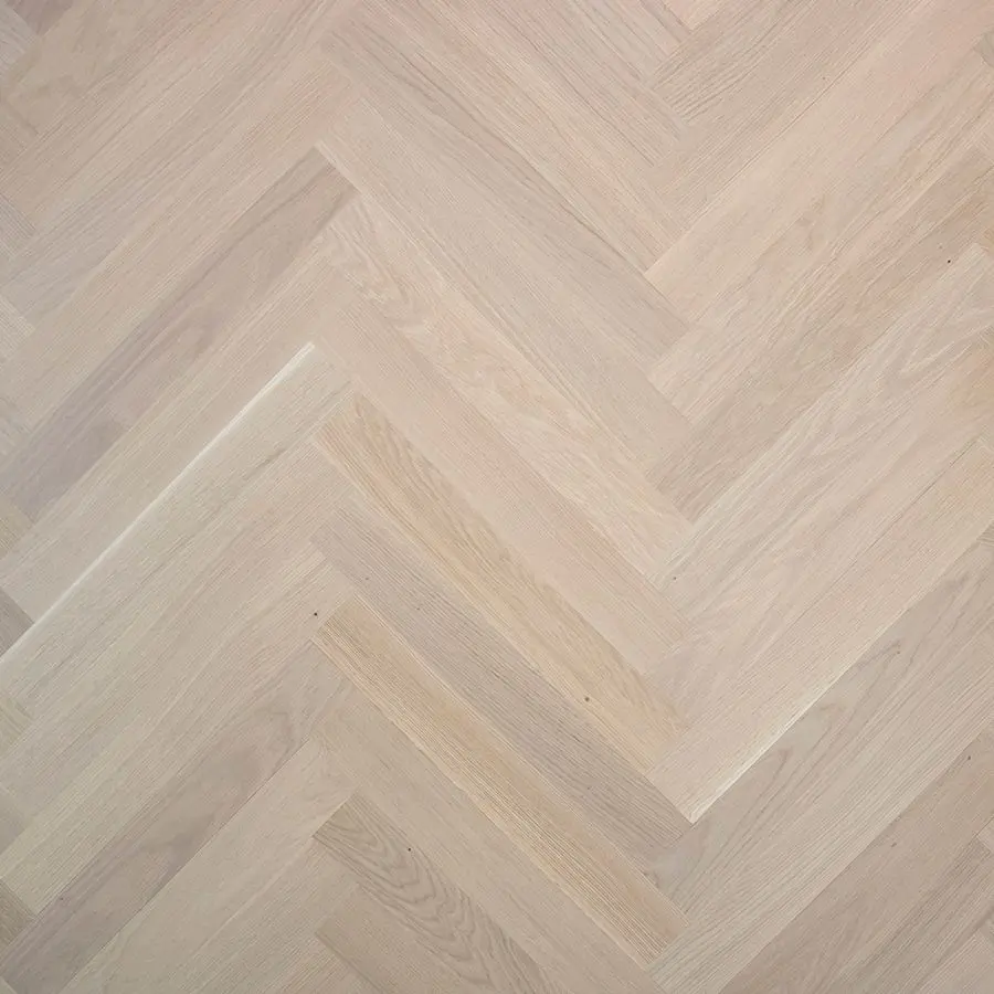 04016 Otium Hout visgraat Luna - ultramat gelakt